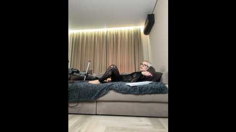 alien_from_moon @ bongacams on 20231207