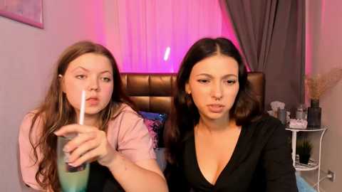 lizafilm_and_milena @ chaturbate on 20230919