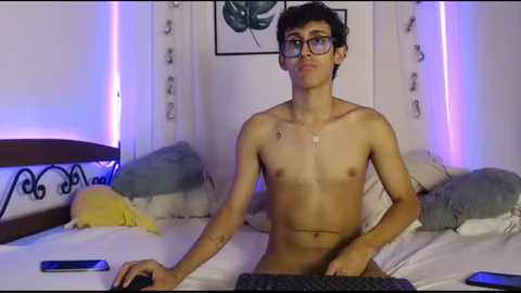 alan_apolo111 @ chaturbate on 20231006