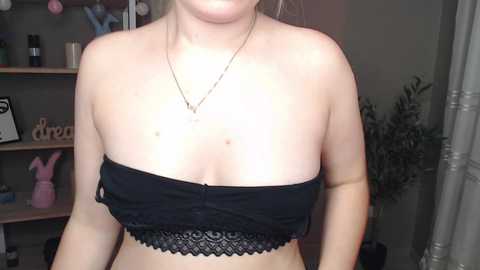 princess_ameli @ chaturbate on 20231006