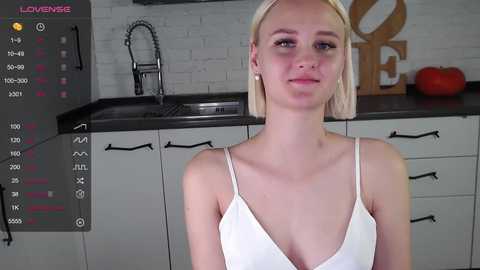 sansa_queen_ @ chaturbate on 20231015