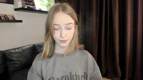 sweetness_s @ chaturbate on 20231106