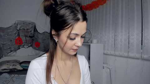 lovvely_lilly @ chaturbate on 20231107