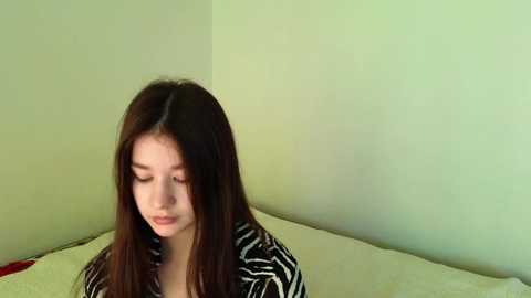 charlottelucy @ chaturbate on 20231109