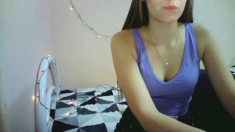 lili_bomb @ chaturbate on 20231109
