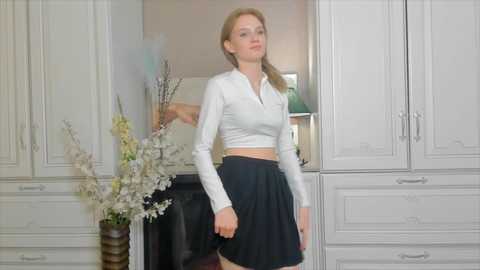 chlohenderson @ chaturbate on 20231110