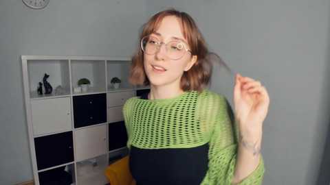 modest_look @ chaturbate on 20231110