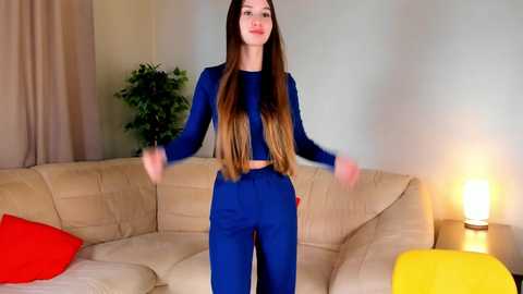 oliviafine @ chaturbate on 20231121