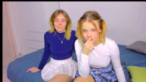 lisa__shy @ chaturbate on 20231126