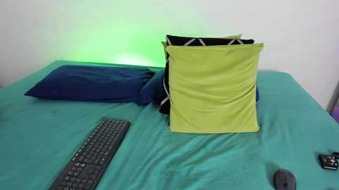 tiffaany_moore @ chaturbate on 20231128