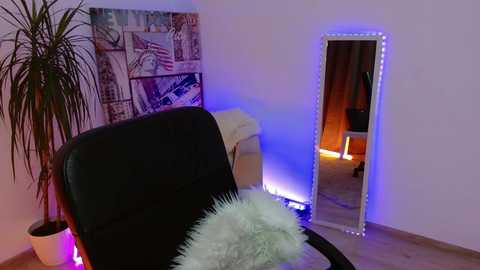 petite_maya @ chaturbate on 20231201