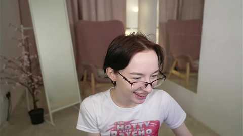 pinky_cat_ @ chaturbate on 20231210