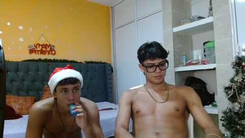 diegsz @ chaturbate on 20231213