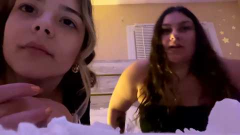 jadesummer222 @ chaturbate on 20231213