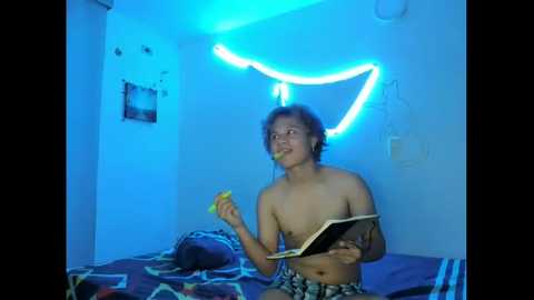 noah_xv @ chaturbate on 20231215