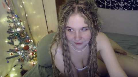 honey_taill @ chaturbate on 20231221