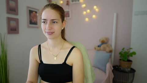 naomi_woods18 @ chaturbate on 20240104