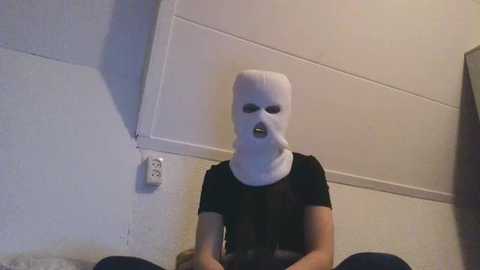 themaskedbabyx @ chaturbate on 20240104