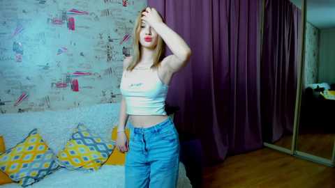 madlyn_douglas @ chaturbate on 20240108