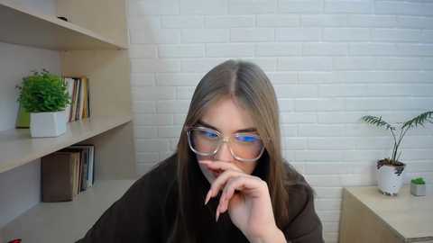 just_queeny @ chaturbate on 20240119