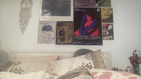 its_madi @ chaturbate on 20240124