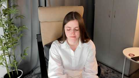lornabuskey @ chaturbate on 20240206