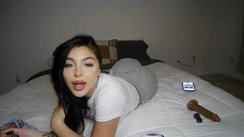 emjayyplays @ chaturbate on 20240223
