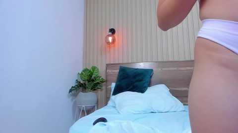 ivette_bocelly @ chaturbate on 20240318