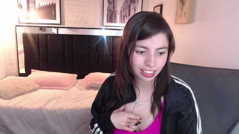 dafne_11 @ chaturbate on 20240320