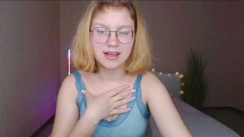 _little__shy_ @ chaturbate on 20240324