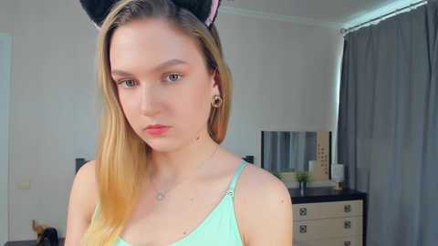 yours_jess @ chaturbate on 20240329