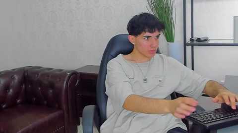 damianbryson @ chaturbate on 20240401