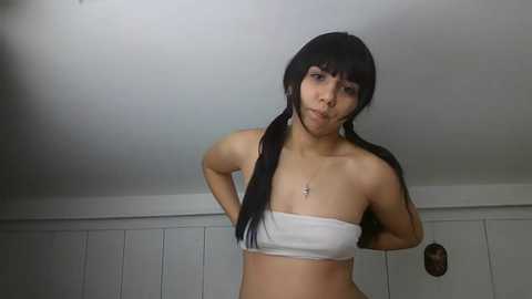 nicolenio @ chaturbate on 20240401