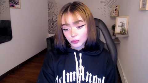 harley_lee @ chaturbate on 20240405