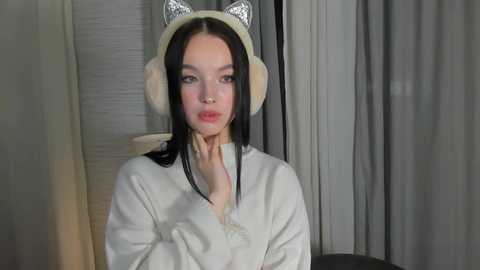 lynneaxtell @ chaturbate on 20240405