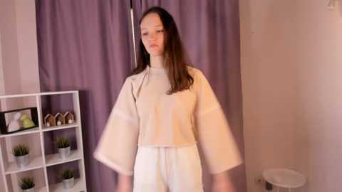 lora_catts @ chaturbate on 20240407