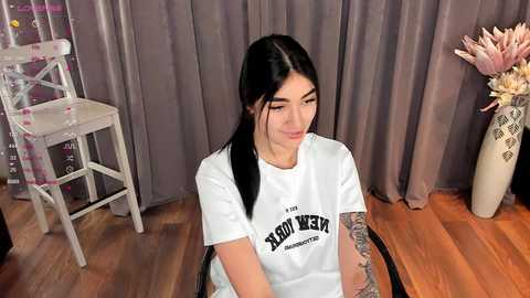 maydahedley @ chaturbate on 20240408