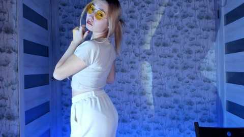 emmabush @ stripchat on 20230927