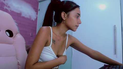 little_thais @ stripchat on 20230927