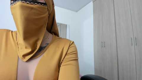 farah_hamad @ stripchat on 20231001