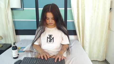 rachel_saenz @ stripchat on 20231004