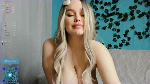 flowerytina @ stripchat on 20231007