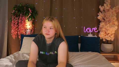 veronikagrand @ stripchat on 20231010