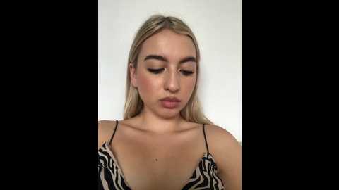 emilyjones__ @ stripchat on 20231013