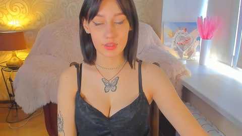lanagloss @ stripchat on 20231013