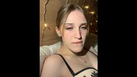 cherry_boo @ stripchat on 20231020