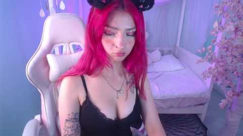 juicy_ari_s_ @ stripchat on 20231020