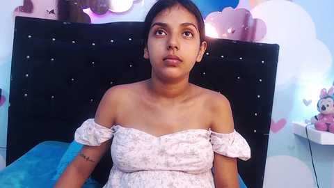 sweet_little18 @ stripchat on 20231021