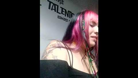 lunabm @ stripchat on 20231110
