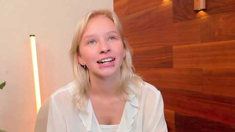 ariel_blonde @ stripchat on 20231111